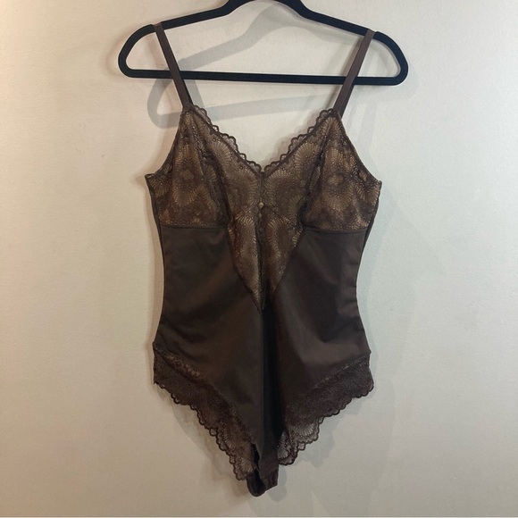 PINSY Sz XL Sculpting Lace Shapewear Adjustable Straps Lace Cup  Bodysuit - Picture 2 of 12